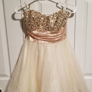 Special occasion dress - size 7 juniors